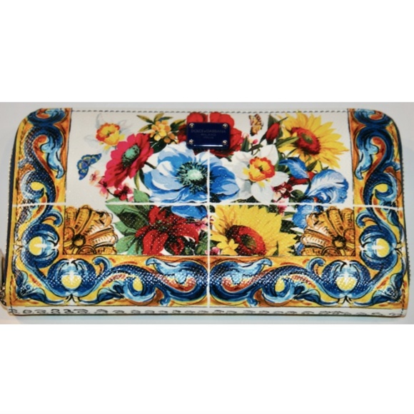 Dolce & Gabbana Handbags - Dolce & Gabbana Majolica Print Zip Around Wallet